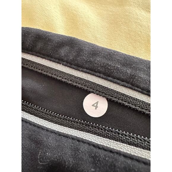 Lululemon Speed Short 4 - Picture 3 of 4